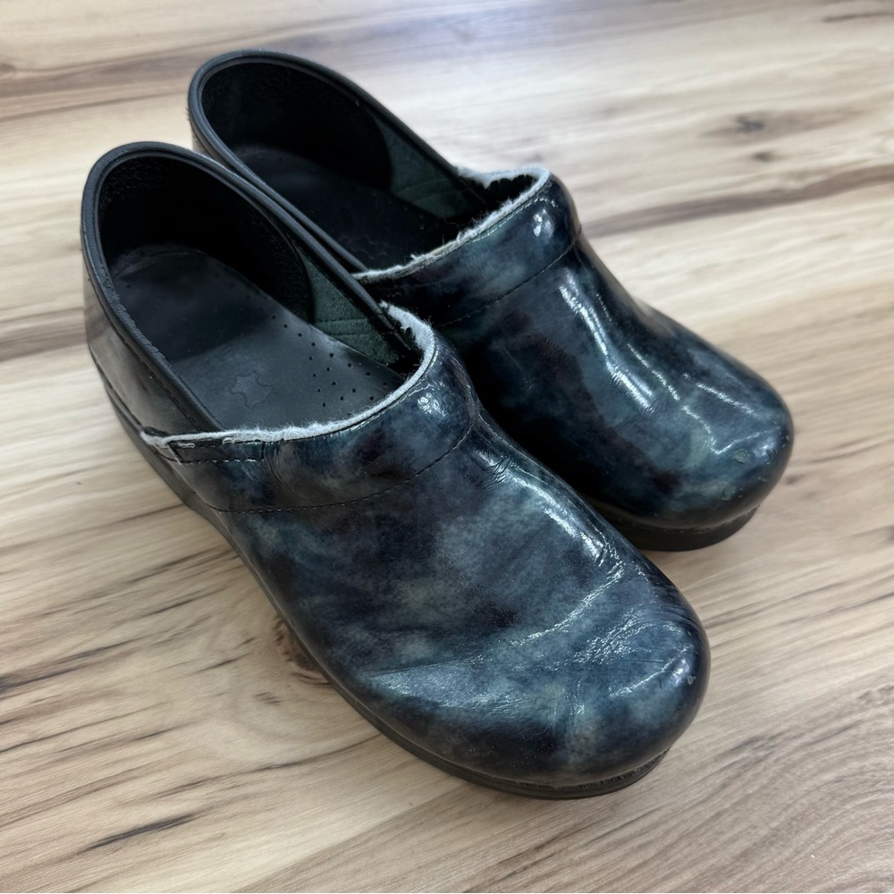 Dansko black clogs